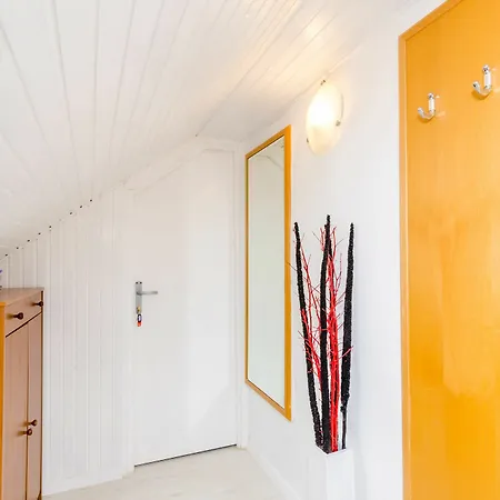 Jozomare Guest house